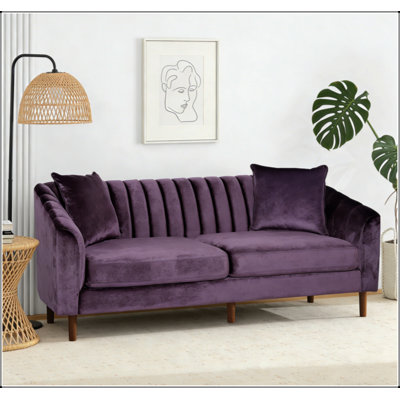 Luxueux canapé mauve en velours 3 places avec coutures profondes et accoudoirs inclinés pour un confort et un style ultimes