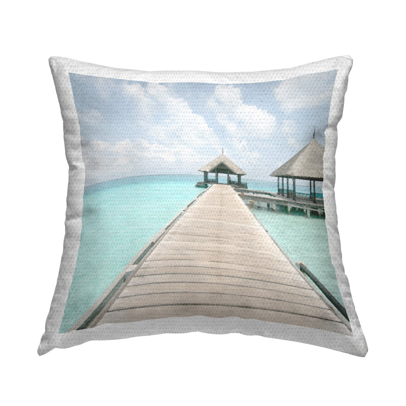 Coussin d'extérieur imprimé Beach Hut Walkway par Noah Bay