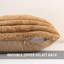Ensemble de 2 housses de coussin en fausse fourrure de Noël 24 x 24 pouces, café