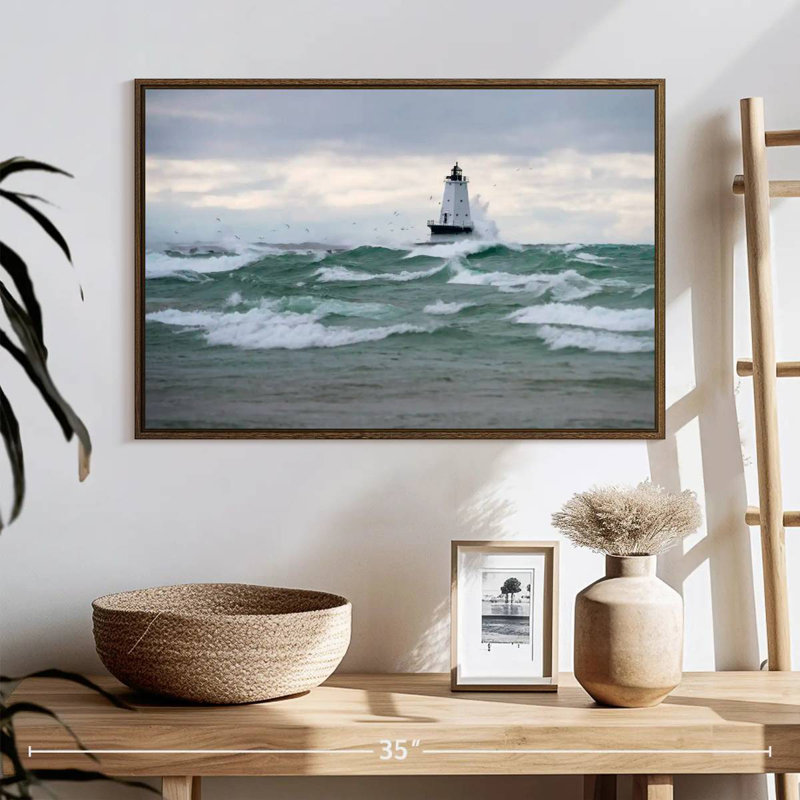 Phare tempête battue, 25 po x 17 po, Cadre flottant noyer