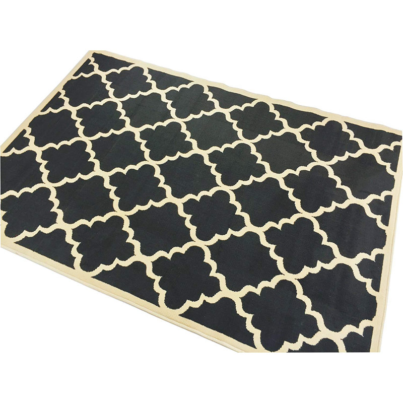 Grands tapis marocains en treillis, Rectangle 4 pi 11 po x 6 pi 11 po