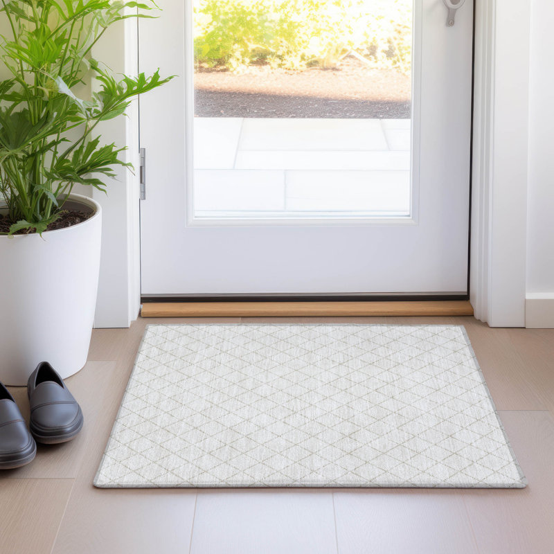 Premium Machine Washable Prisco Ivory Rug, Rectangle 1'8" x 2'6"