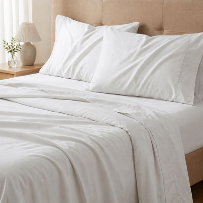 Cooling Bamboo and Microfiber Sheet Set with Hypoallergenic Design