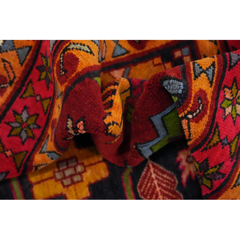 Tapis de couloir traditionnel animaux