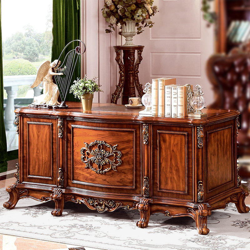 Un grand bureau de style classique européen, H 30,71 po x l 86,61 po x P 31,5 po