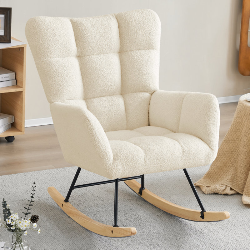 Chaise berçante rembourrée Jillan, Fausse fourrure ivoire