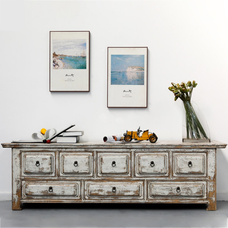 Creative Retro TV Stand