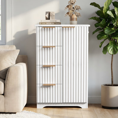 Grille Sideboard With 1- Door And 4-Drawer by East Urban Home
