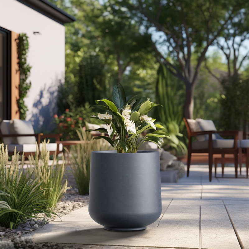 Grand pot à fleurs Brenno, H 17,32 po x l 16,54 po x P 16,54 po, Gris granite