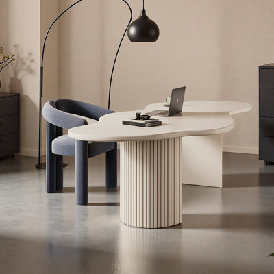 Bureau de construction en bois massif