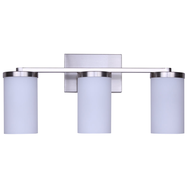 Éclairage pour meuble-lavabo 3 lumières Brunner, 21 pouces, finition nickel brossé avec verre opale, Nickel brossé