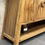 Armoire de vestibule de style antique
