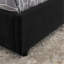 Grand lit plateforme tapissier hydraulique avec tête de lit intégrée, tissu chenille, noir-129523157