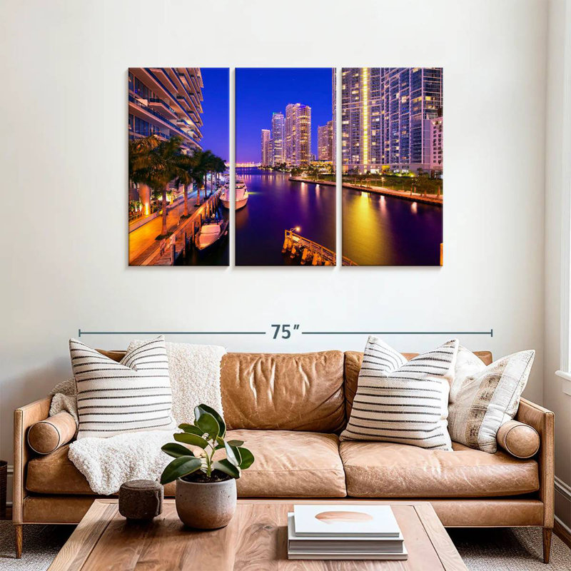 Sirpi Downtown Miami Riverwalk, H 36 po x l 57 po