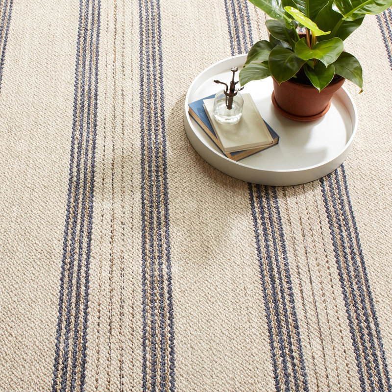 Cielo Cotton Striped Area Rug in Navy, Rectangle 5' x 8'