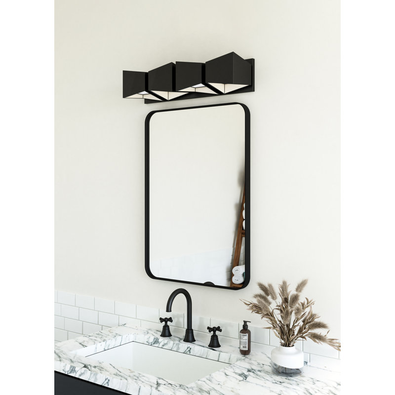 Cubix 4 - Light LED Bath Bar