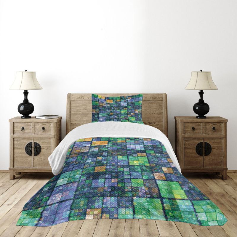 Twin White Quilted Bedspread Set with Pillow Sham