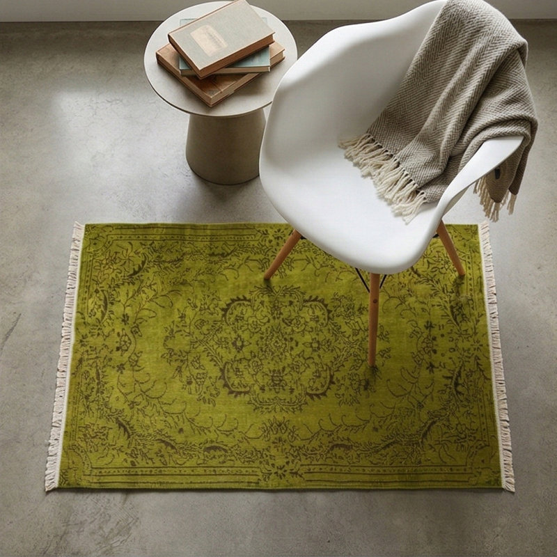 Tapis vert Chartreuse, Vert
