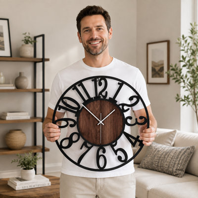 Round Wall Clock