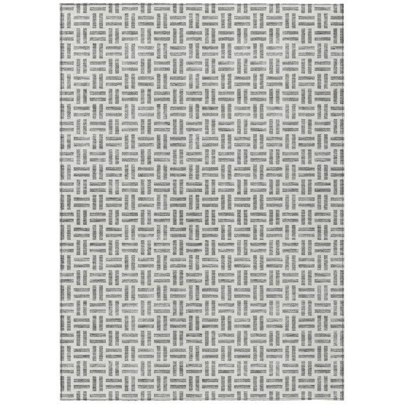 Gray Geometric Washable Synthetic Indoor/Outdoor Rug 2'6" x 3'10"