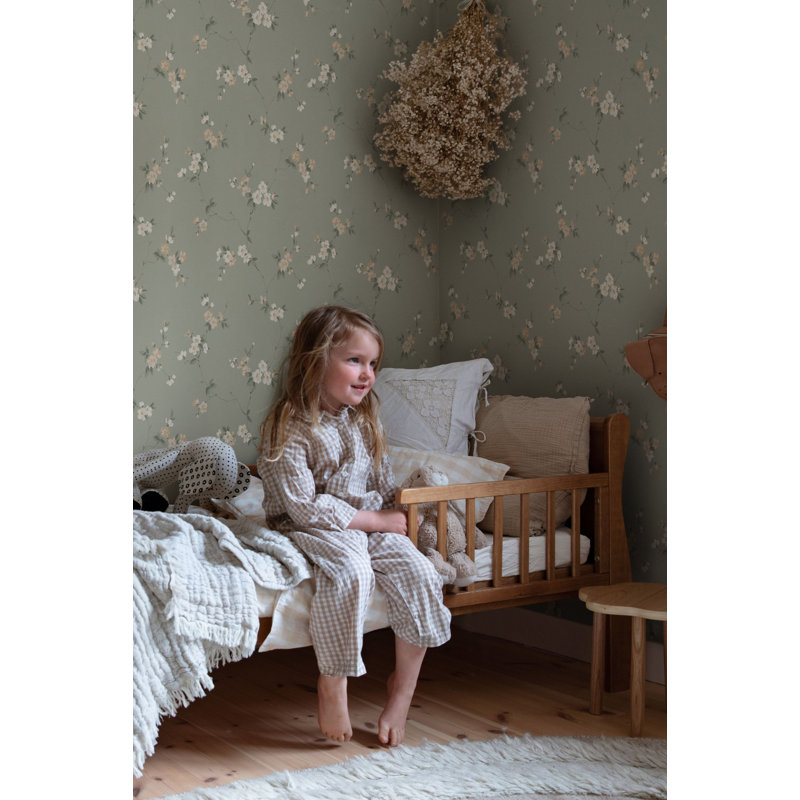 Villa Dalaro 2 Floral Wallpaper Roll, Sage Green