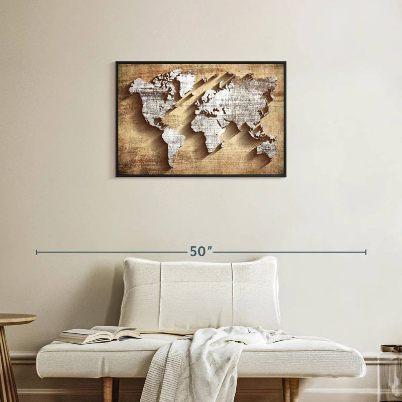 Carte du monde en bois sculpté Aliaz, H 21 po x l 31 po
