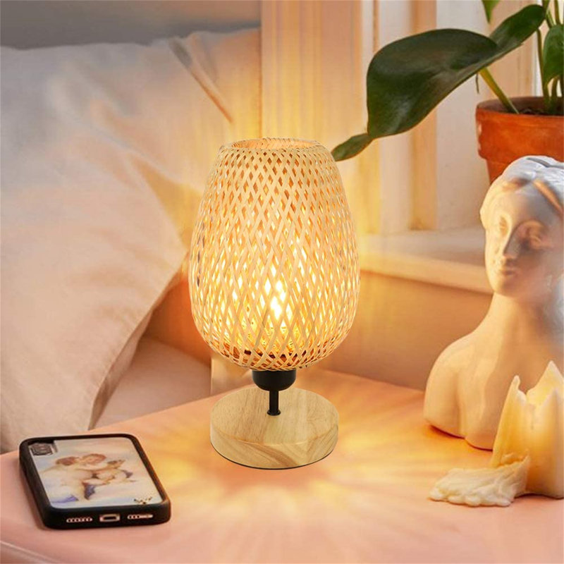 Eradu Table Lamp