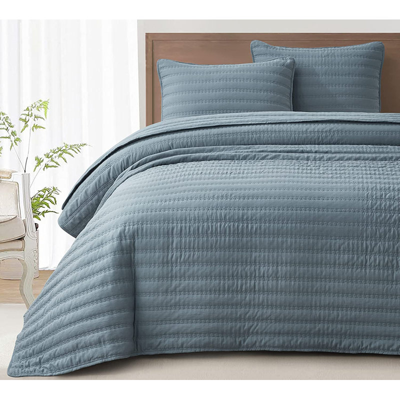 Stone-Washed Microfiber Quilt Set, Dusty Blue, Queen Quilt + 2 Standard Shams