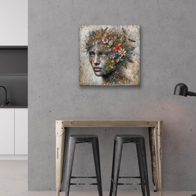  «Earth Face 3» par Rey Klimt, art mural en verre acrylique, 24 po x 24 po