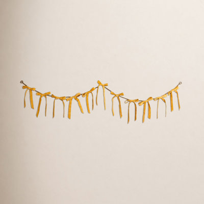 Gold Velvet Bow Garland
