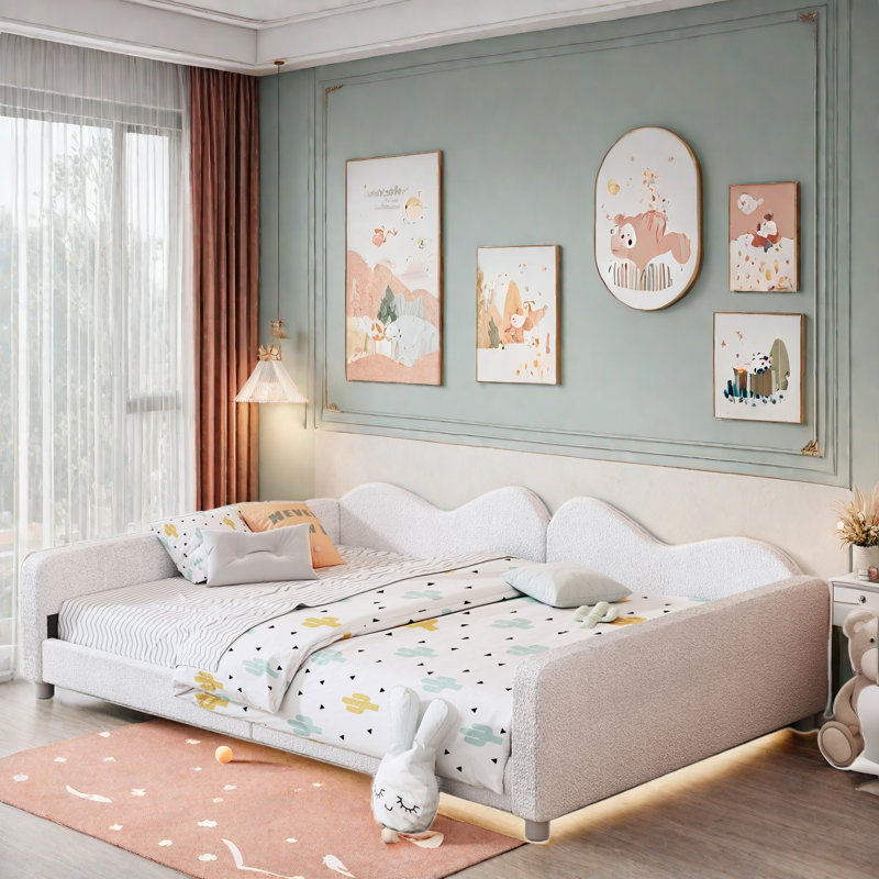 Gagalis Upholstered  Daybed With Cloud-shaped Backrest, Full/Double, White