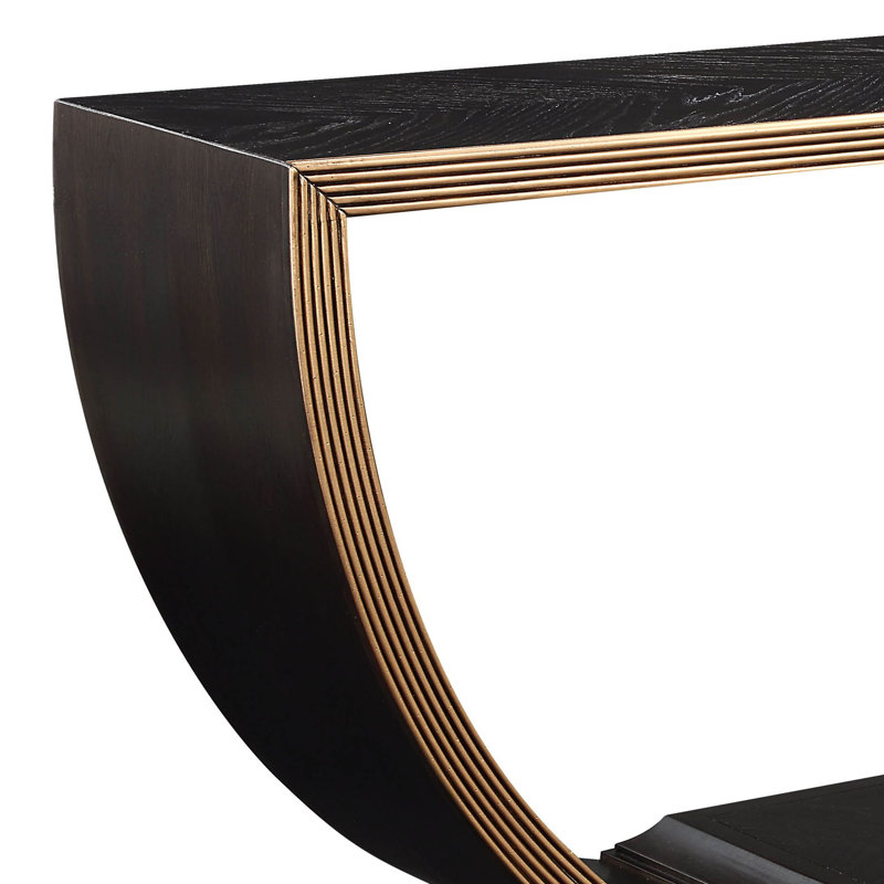Console, finition noire et dorée