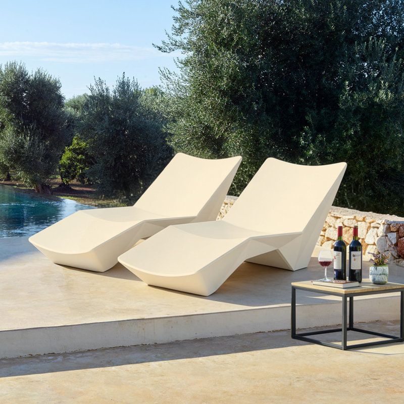  Quick Assembly S-shaped Pool Lounger, Ergonomic Design, Comfortable and Breathable, Essential for Outdoor Relaxation（Set of 4）