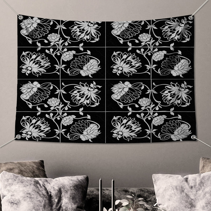 Tapisserie murale blanche à motif floral - Décoration murale florale, H 104 po x 88 avec 4 œillets