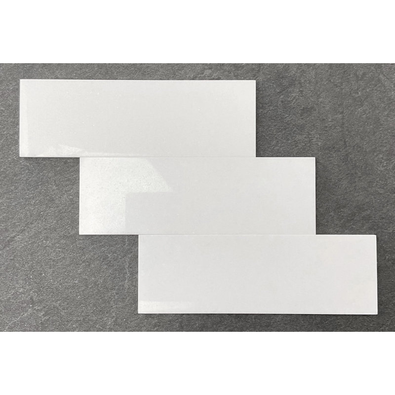 Carreau de plancher et de métro en marbre blanc 4 po x 12 po Thassos