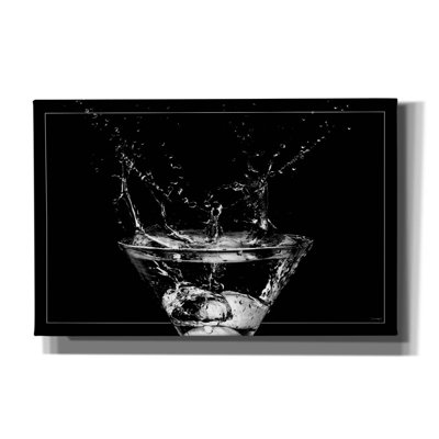 "Martini Splash 14" par Gordon Semmens