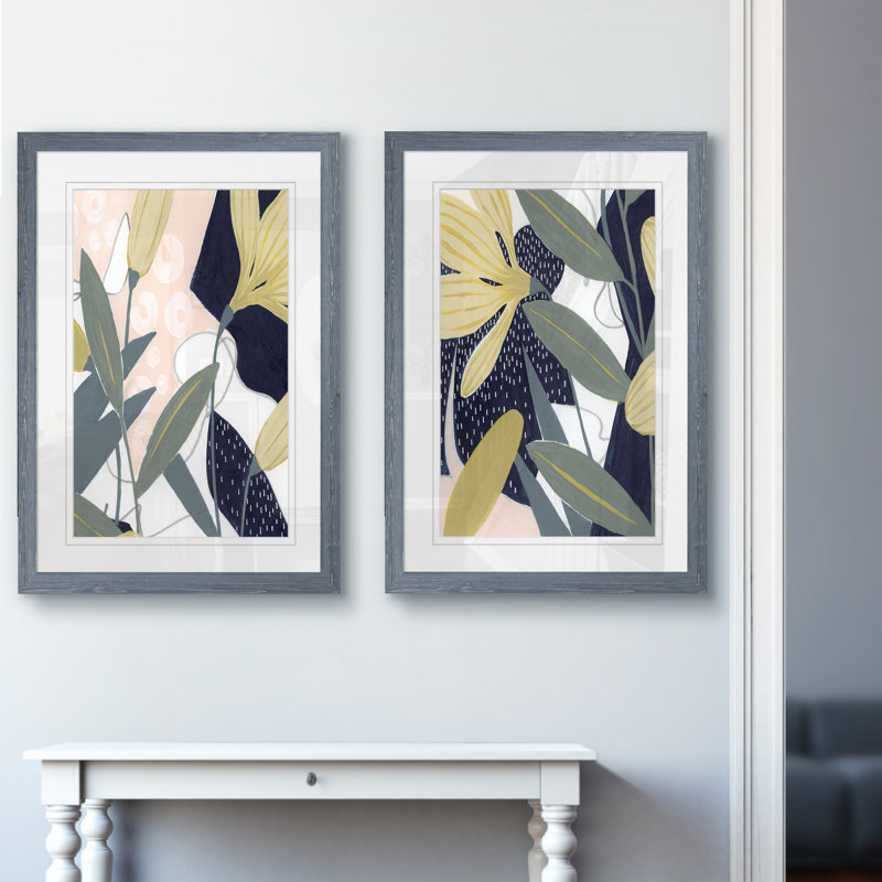 Flores Noche IV - Ensemble de 2 peintures sur toile encadrées, H 24 po x l 18 po x P 1,25 po, Cadre en papier gris, Blanc