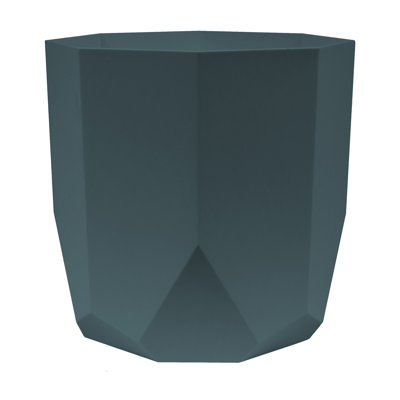Tuxton Geometric Plastic Indoor/Outdoor Planter