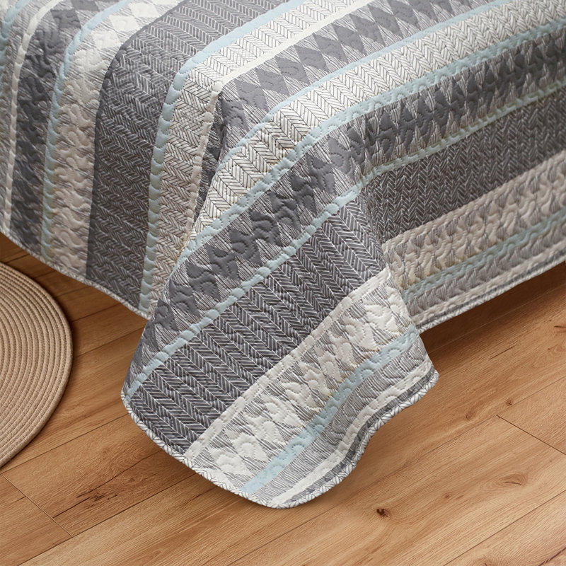 QSM04210203 Striped Quilt, Queen Quilt  + 2 Pillow Cases