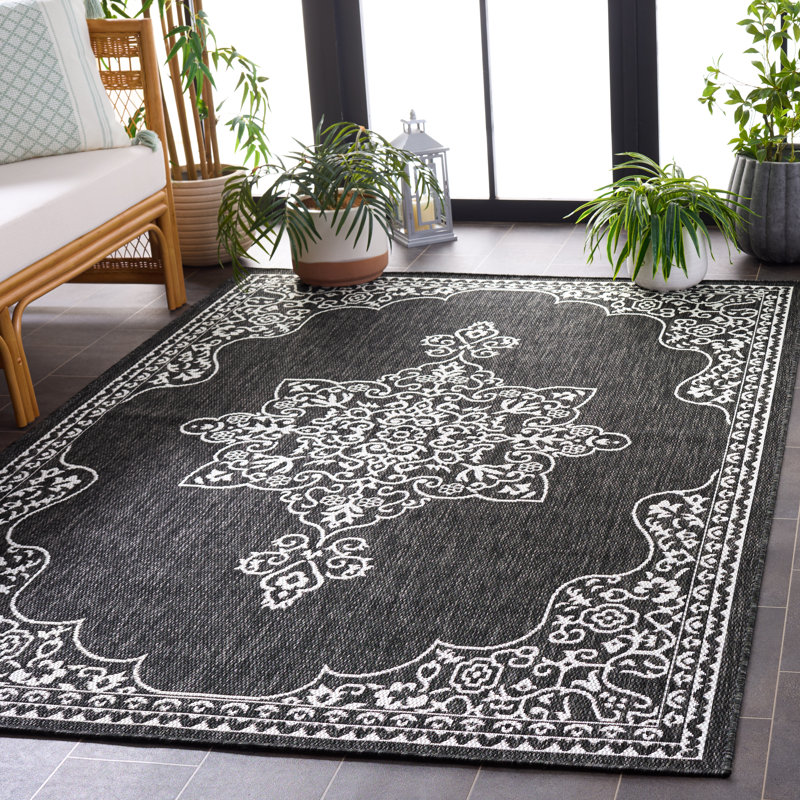 Alessa Performance Performance Oriental Indoor/Outdoor Area Rug, Rectangle 5'3" x 7'6"