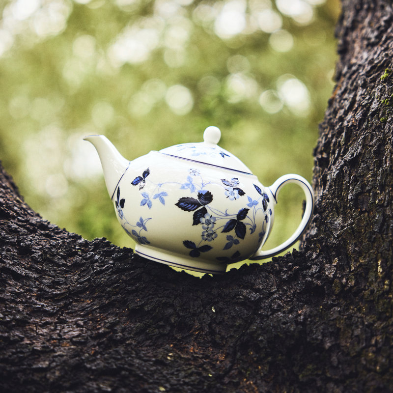 Wild Strawberry Inky Blue 27floz Teapot