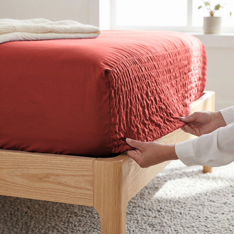 Bedtite 4 Piece Microfiber Sheet Set, Red, Full Sheet Set with 2 Pillowcases