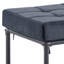 Repose-pieds en velours et finition gris sable
