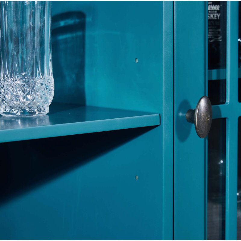 Buffet 60 po / armoire de rangement