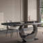 Ensemble de table de salle à manger rectangulaire de style italien-107362344