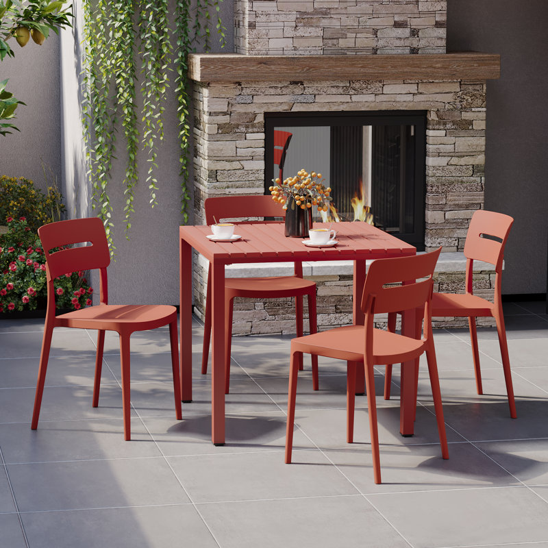 Ensemble repas carré pour 4 personnes, Red