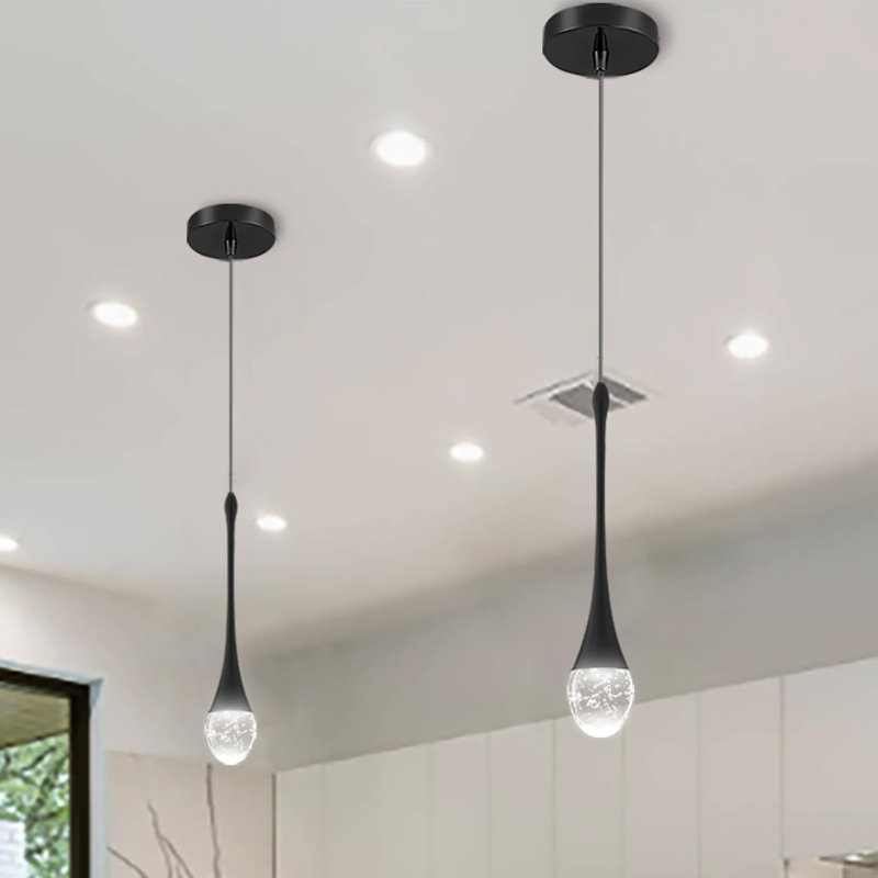 Korhonen 3 - Light Crystal Teadrop LED Pendant
