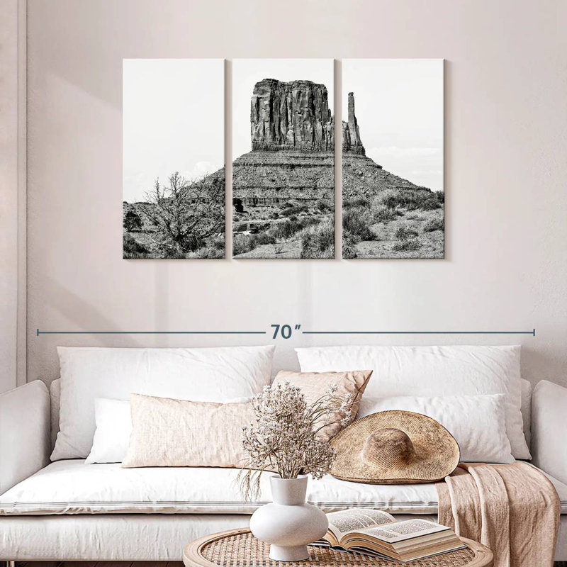 Sebbie Monument Valley West Mitten Butte, H 28 po x l 45 po