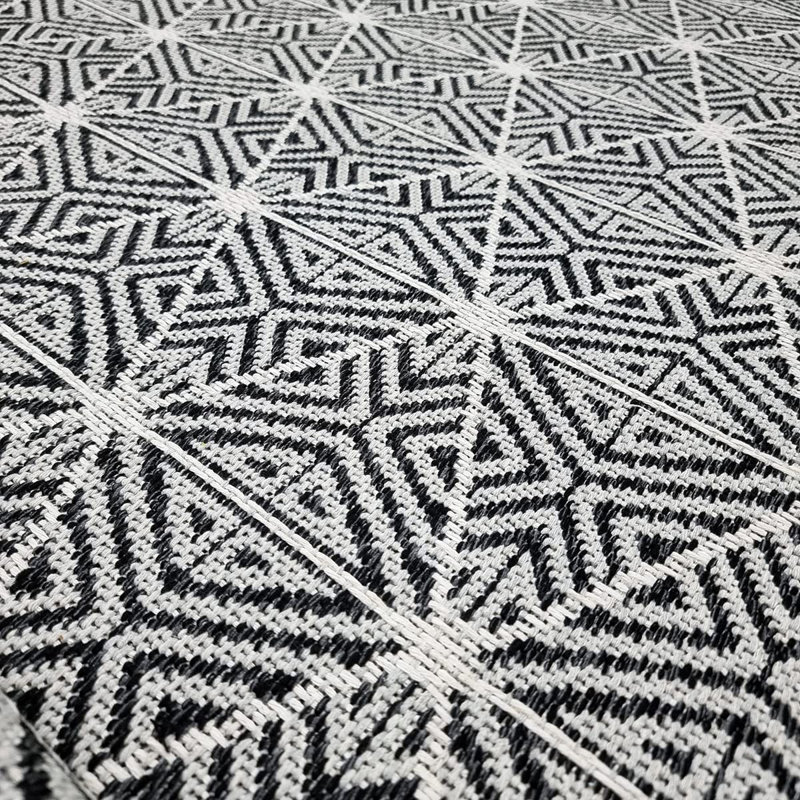 Chao Geometric Cotton Area Rug, Rectangle 60 x 90cm