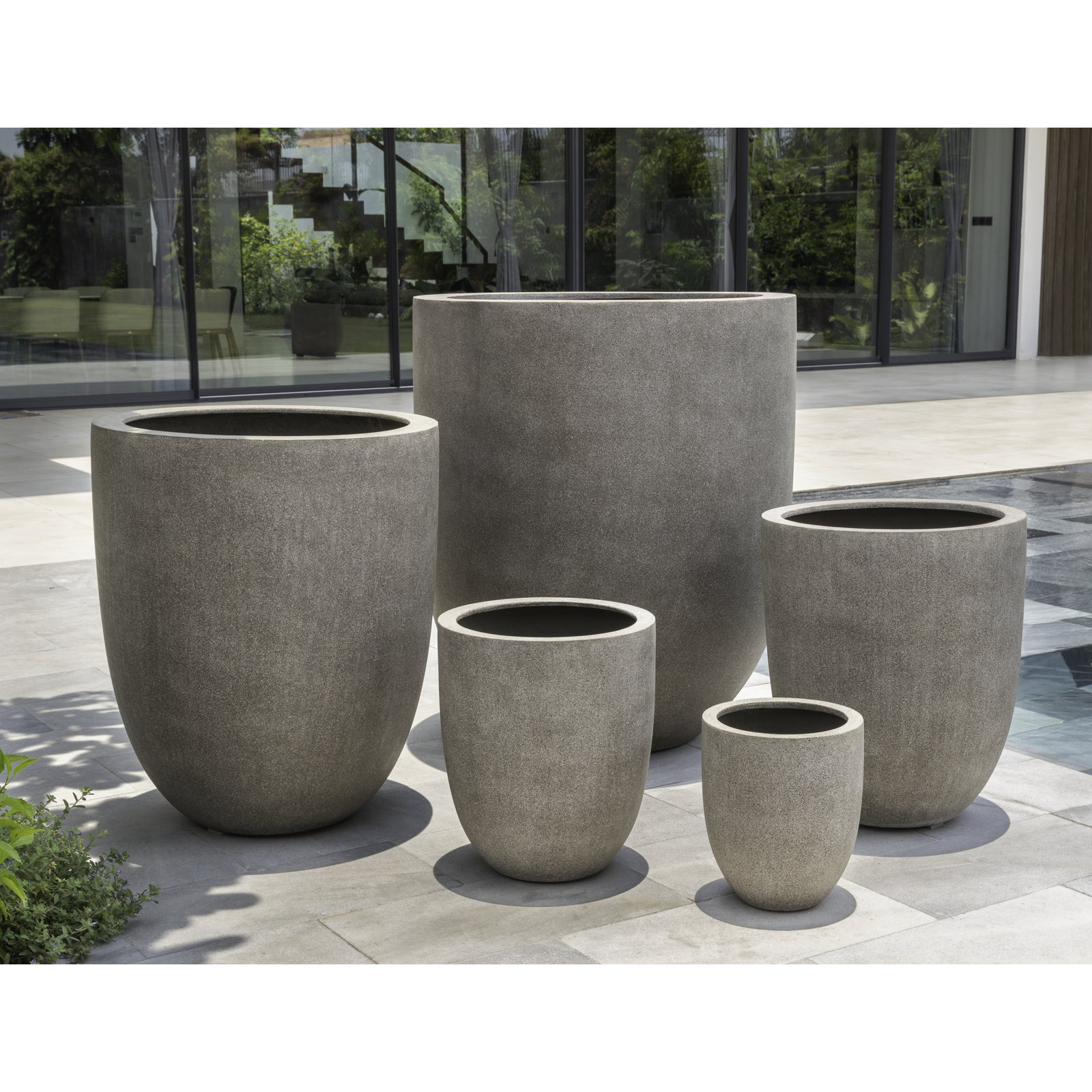 Renegade 27" Pot Planter, Riverstone Lite, 18.5" H x 15.75" W X 15.75" D
